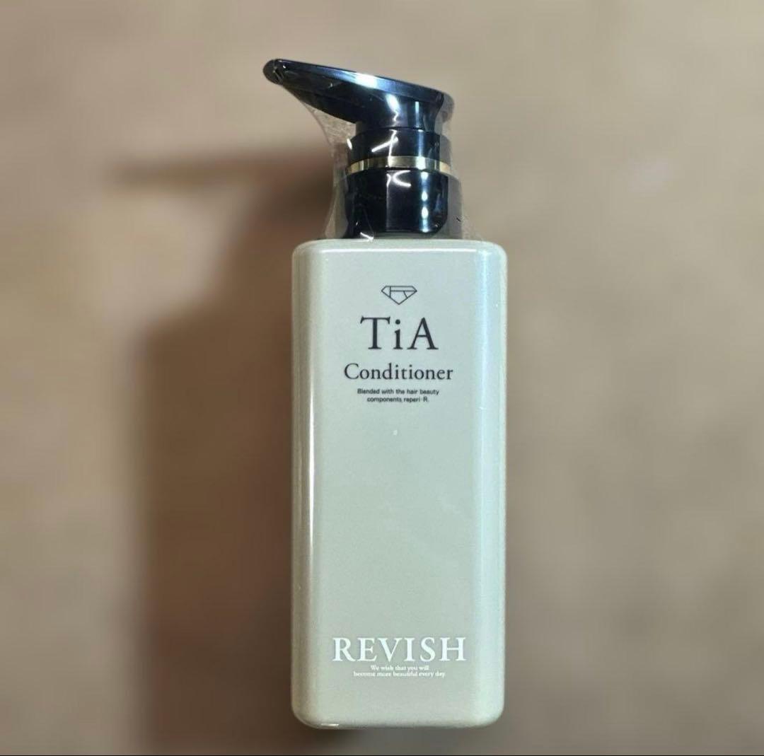 REVISH TiA Conditioner 300ml、700ml 詰替2個
