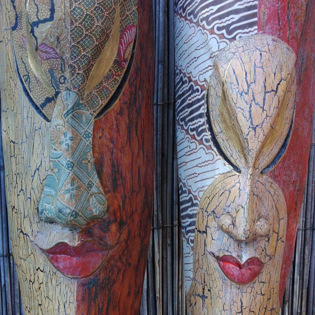 木彫面　壁掛けオブジェ　狐人面　木製　布装飾　民芸品 木彫り きつね まちぼうけ きたきつね 小 うぃるびぃ工房 北海道 旭川