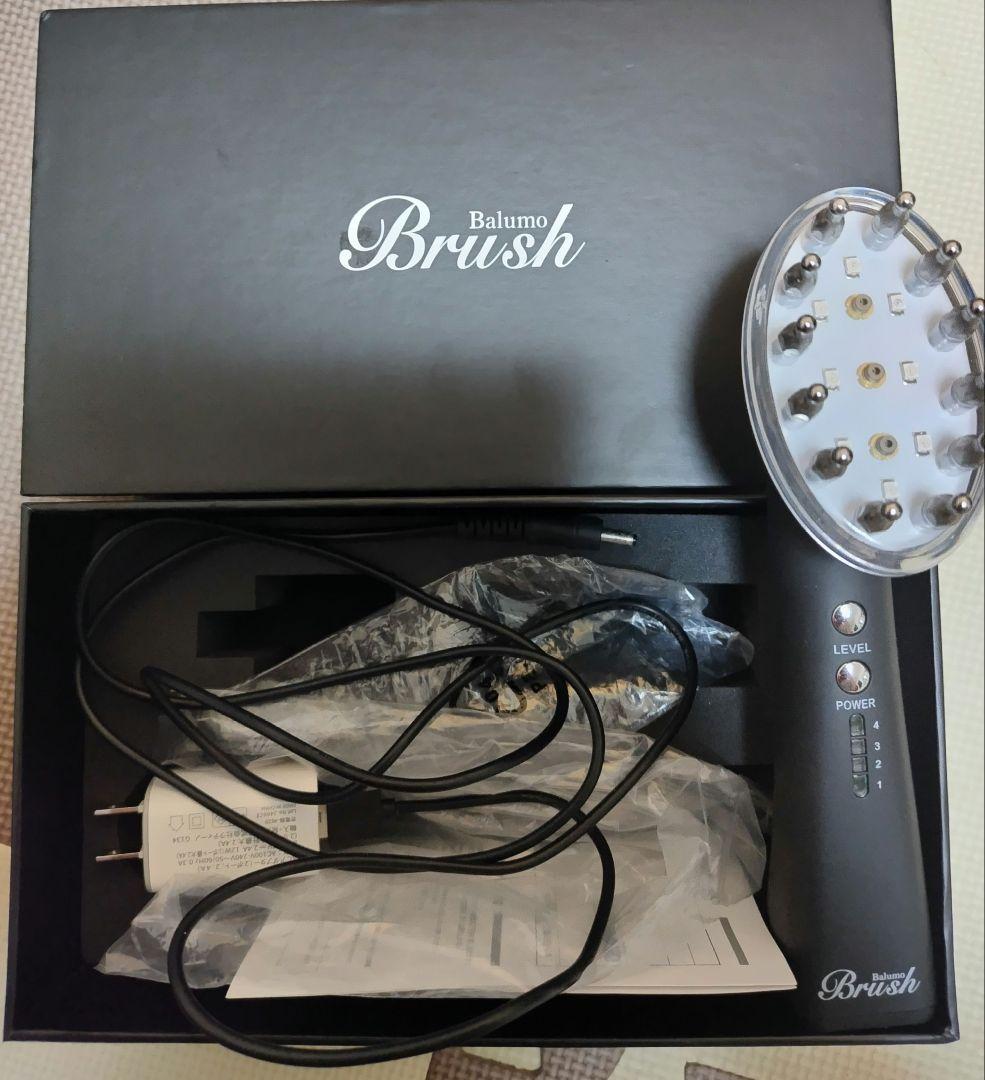 ヘアブラシ・コーム Balumo Brush