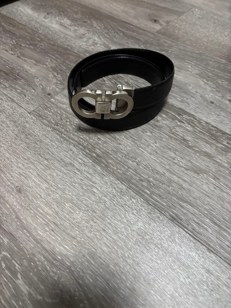美品Ferragamo フェラガモ　ベルト リバーシブル