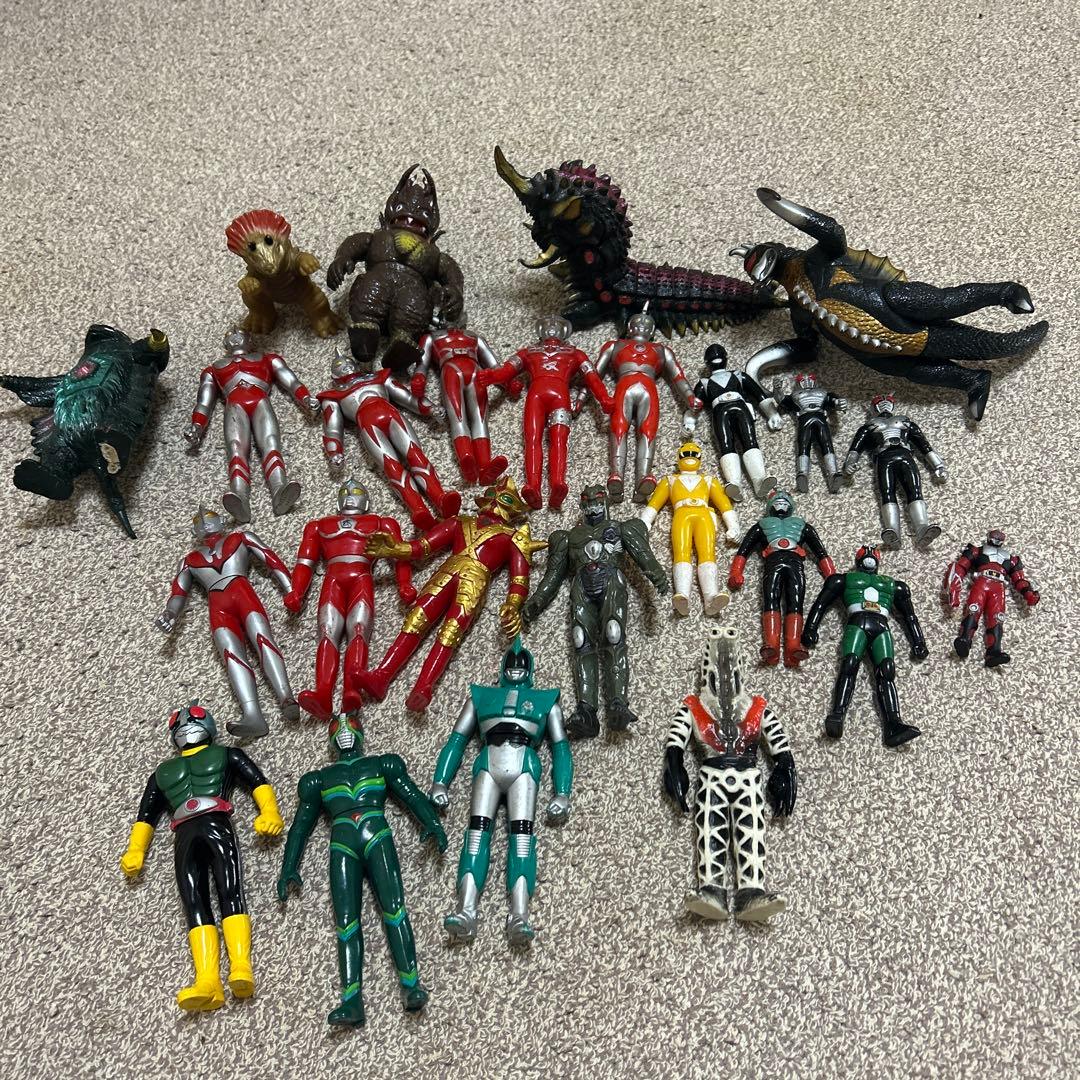 ウルトラマンシリーズ フィギュア 仮面ライダー 怪獣 約25体 - メルカリ