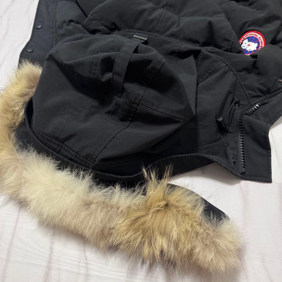 カナダグース マッケンジー ダウンコート サザビー M相当 ブラック