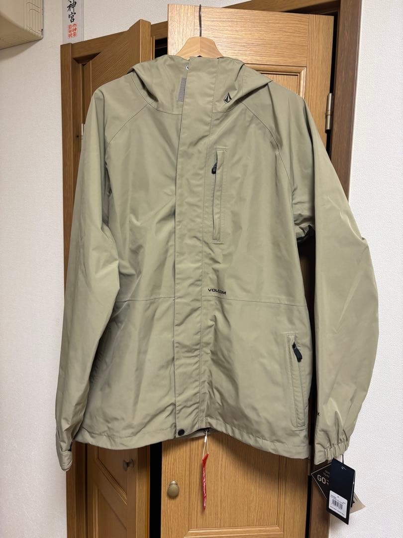 0*2様 現行版VOLCOM ボルコム ゴアテックス ジャケット スノボ ウェア