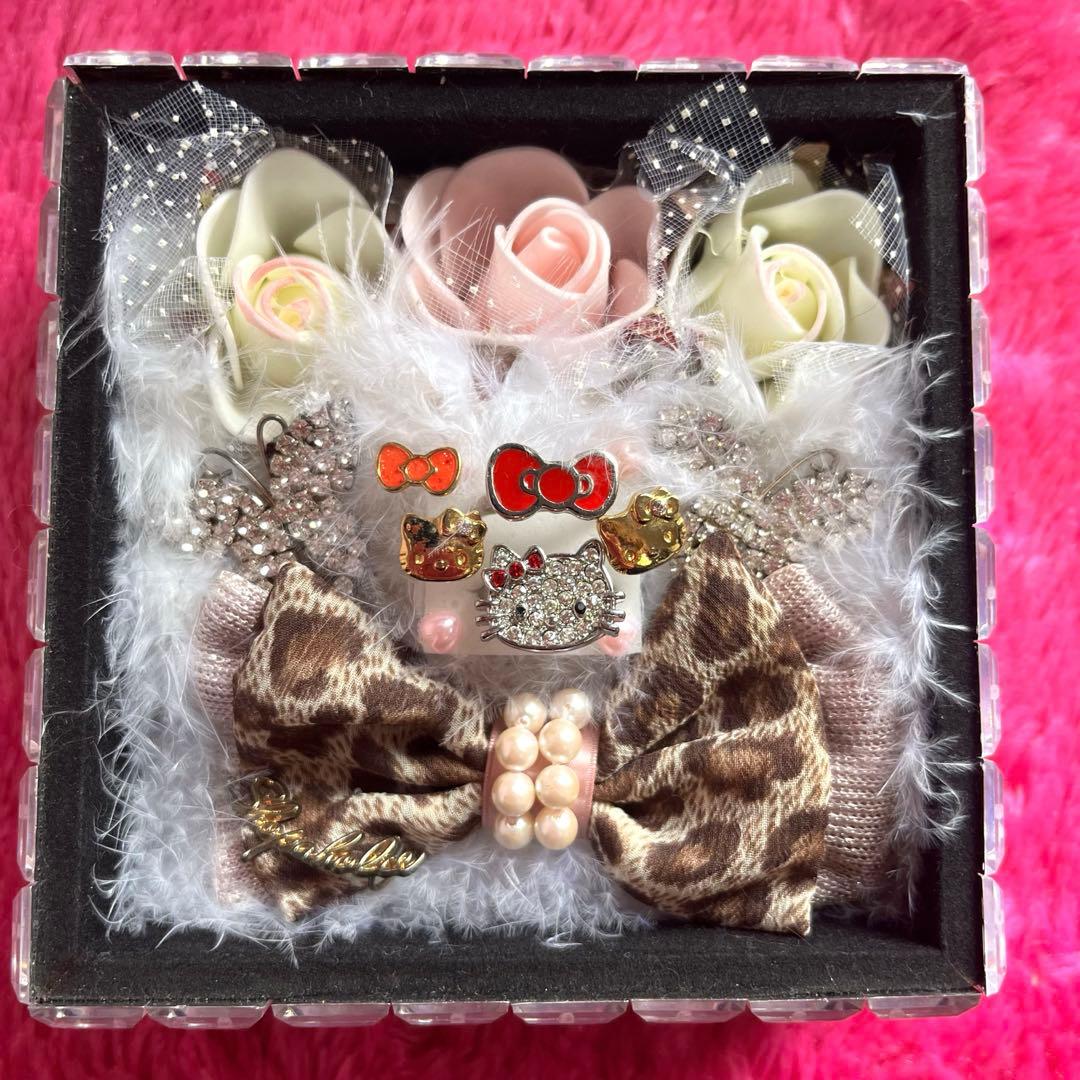 ☆最終価格☆ ハローキティ アクセサリーセット リング ピアス【平成