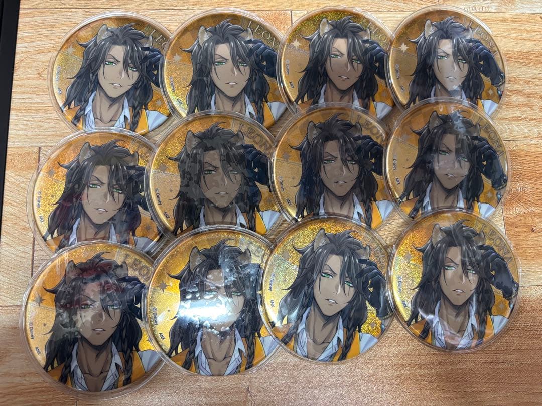 ツイステ　レオナ・キングスカラー　缶バッジ　4周年　75mm 12個