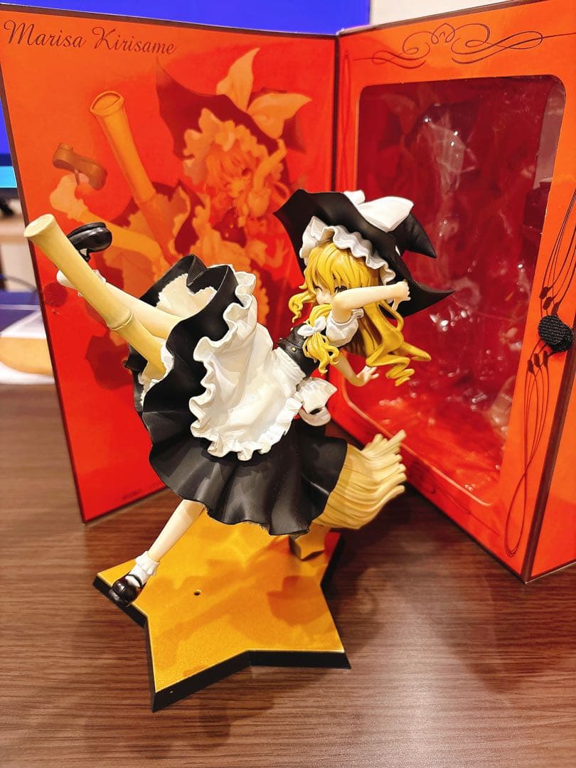 霧雨魔理沙　(KIRISAME MARISA)フィギュア 霧雨魔理沙