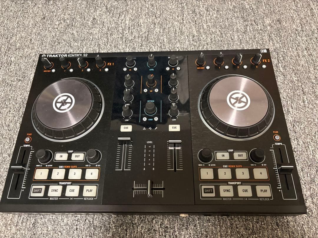【本日限定値下げ】Traktor Kontrol S2 ＋ AUDIO2 付