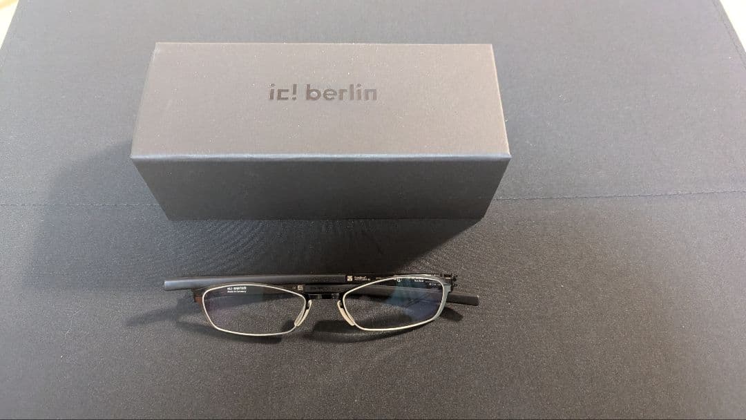 メガネ・老眼鏡 ic! berlin Heidelbeere
