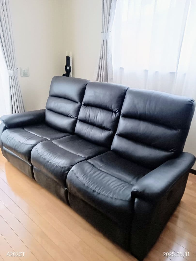 ニトリ Nビリーバ 電動リクライニング3人掛けソファ ダークブラウン