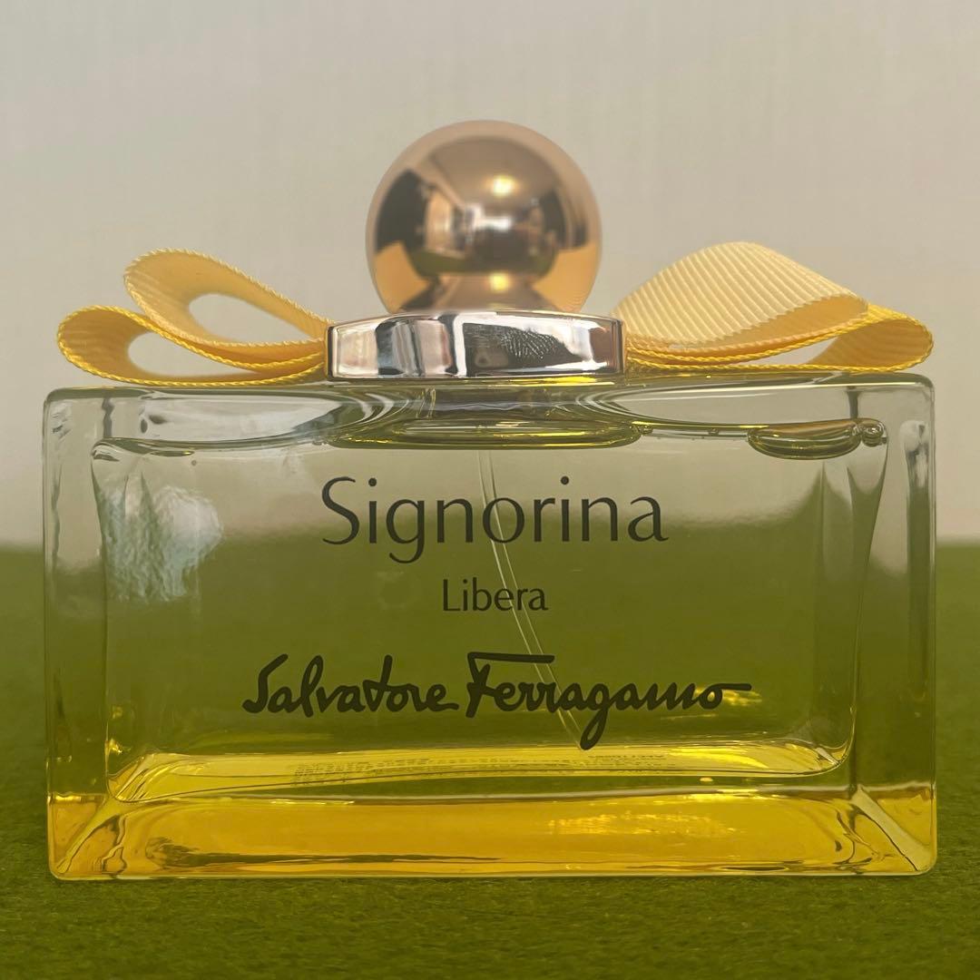 サルヴァトーレ　フェラガモ　シニョリーナ　リベラ　オーデパルファム 100ml