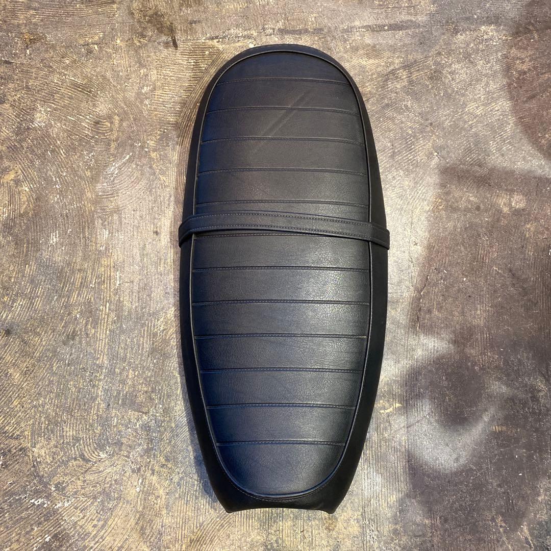 TRIUMPH 純正シート トライアンフ ボンネビルT100純正シート ノーマルシート TRIUMPH