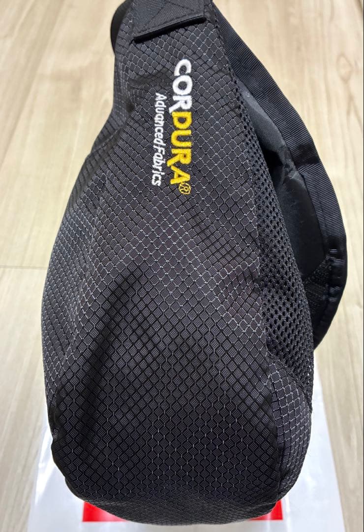 24H以内発送 完売品 極美品 22ss Small Messenger Bag - メルカリ