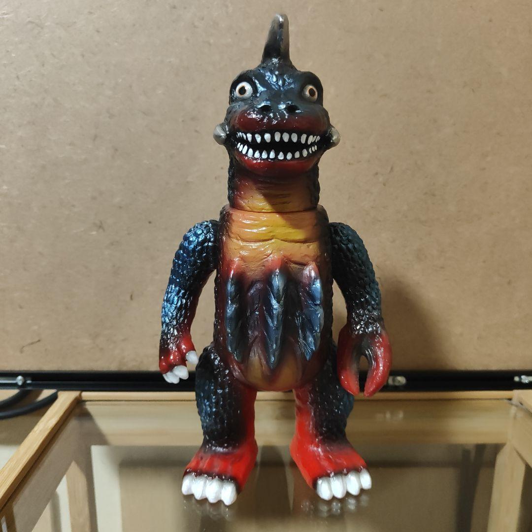 マヤマーク　アースガン