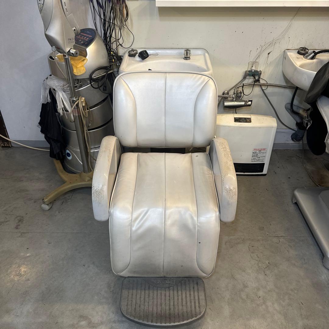 TAKARA BELMONT美容室用掛壁式シャンプー台