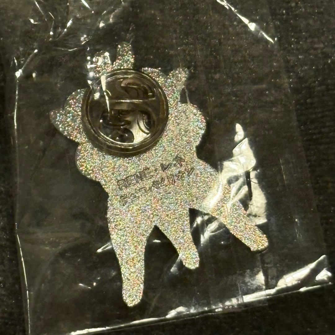 大阪・関西万博 チェコパビリオン ピンバッジ - メルカリ