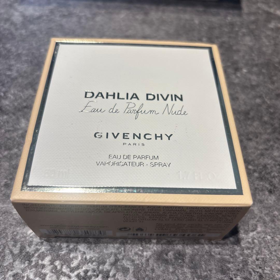 ジバンシイ ダリア ディヴァン ヌード オーデパルファム 50ml