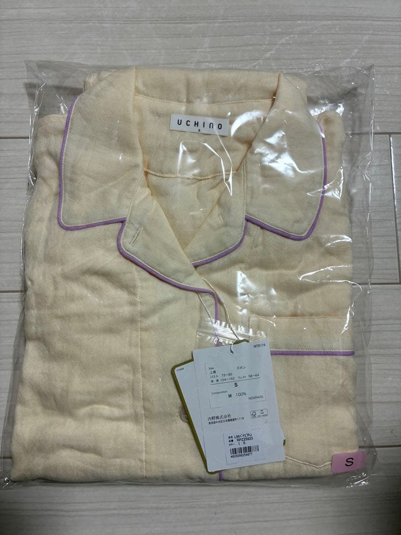 UCHINO クリーム色 パジャマ Sサイズ 楽天市場】UCHINO ウチノ マシュマロガーゼ パイピングレディース