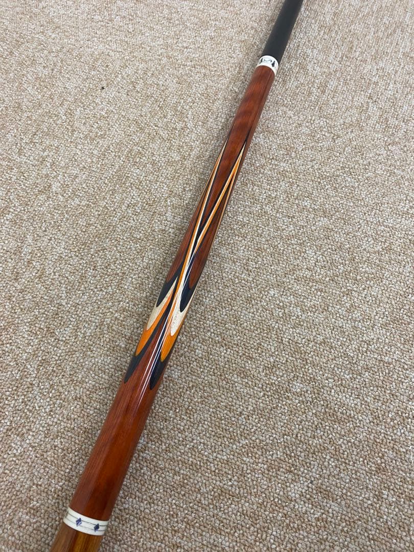 美品アンリミテッドキュー バタフライ バットのみ