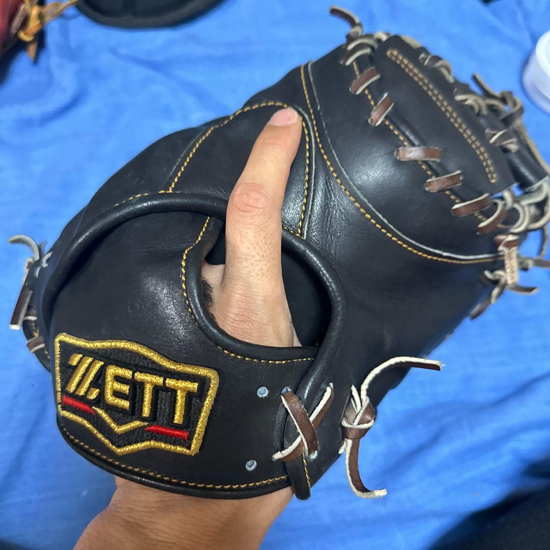 （最終値下げ）即戦力！ゼットキャッチャーミット プロステイタス ゼット 限定 硬式 キャッチャーミット 小指2本入れ 森