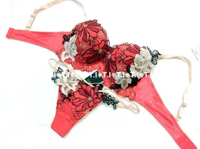 サルート/プラダを着た悪魔　D65＆ソングショーツM　RE　93