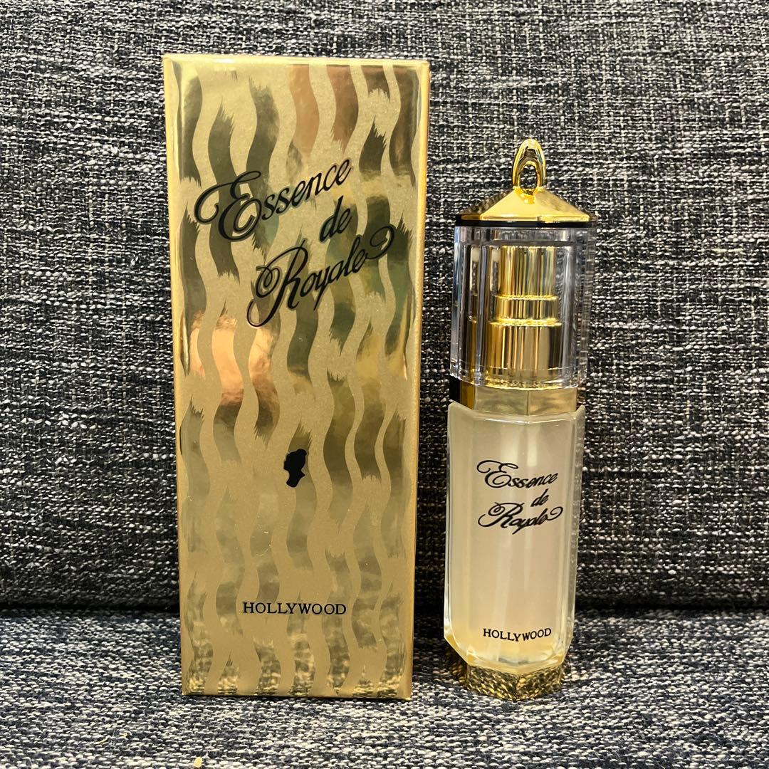 エッセンスドロイヤル美容液　ハリウッド化粧品