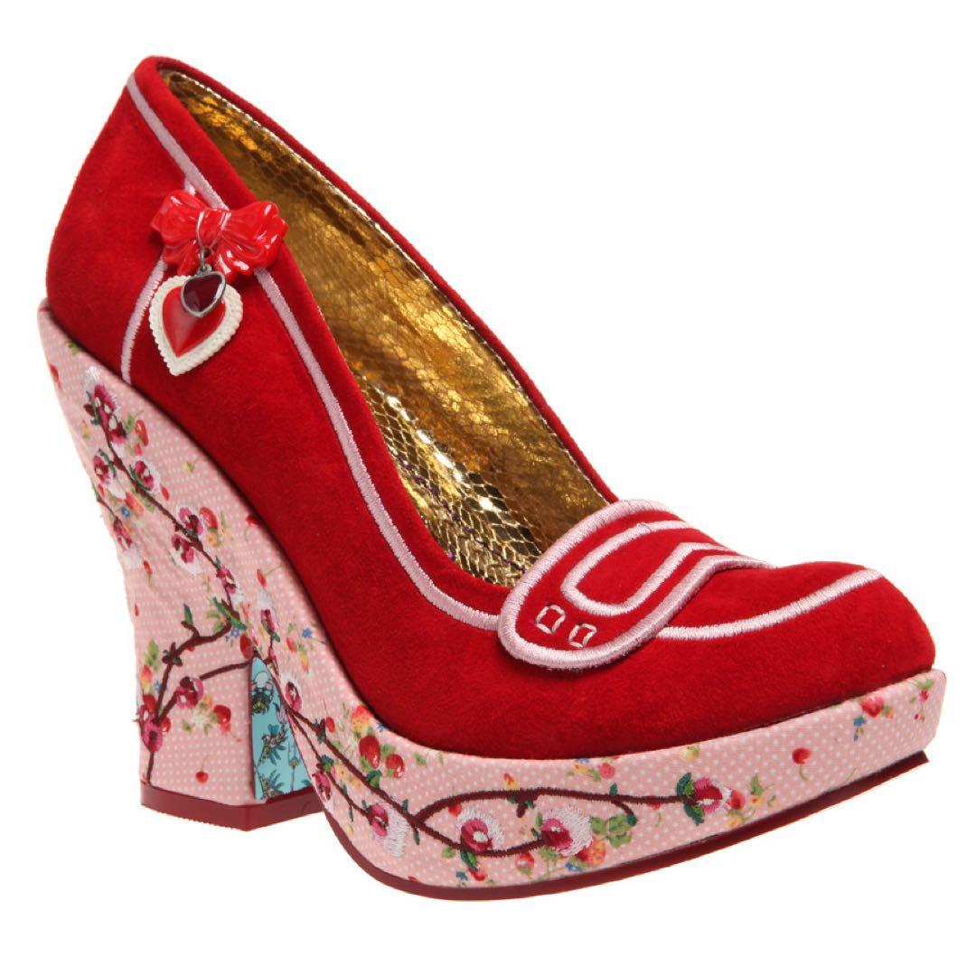 赤いフラワー刺繍ウェッジヒールパンプス