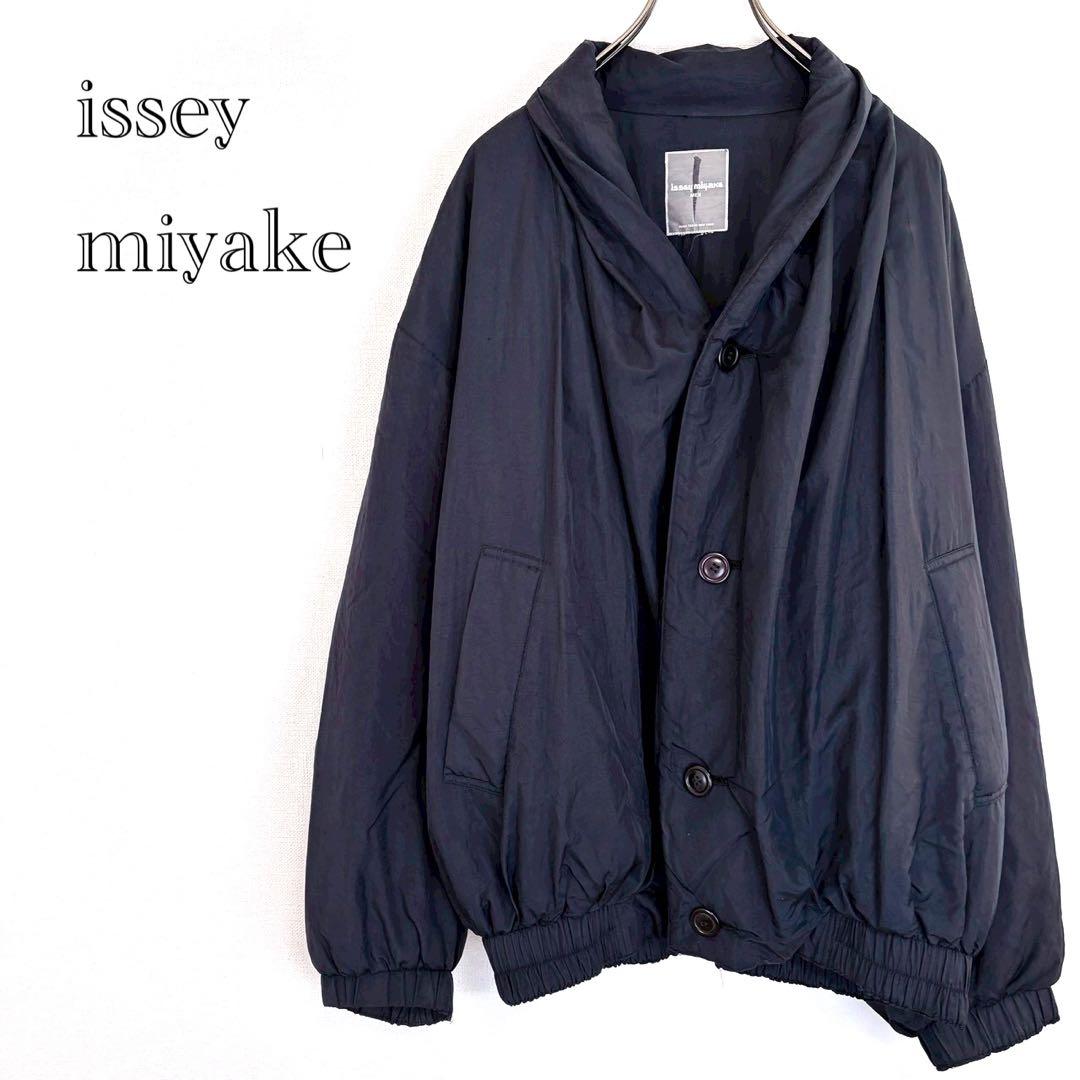 ◆イッセイミヤケ ナイロンジャケット 無地 シンプル アウター 着回ししやすい