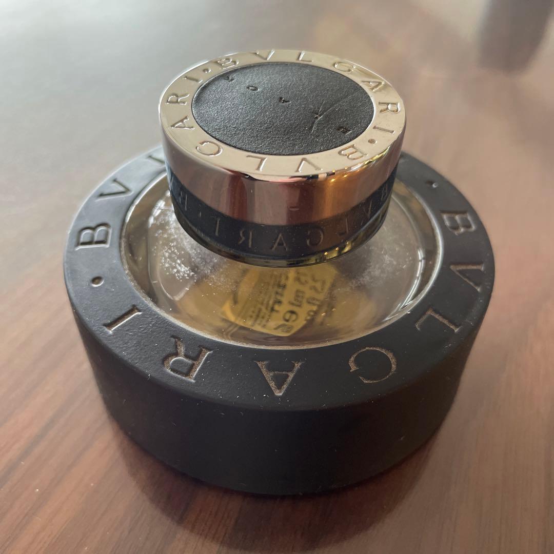 BVLGARI 香水(男性用) 円形ボトル