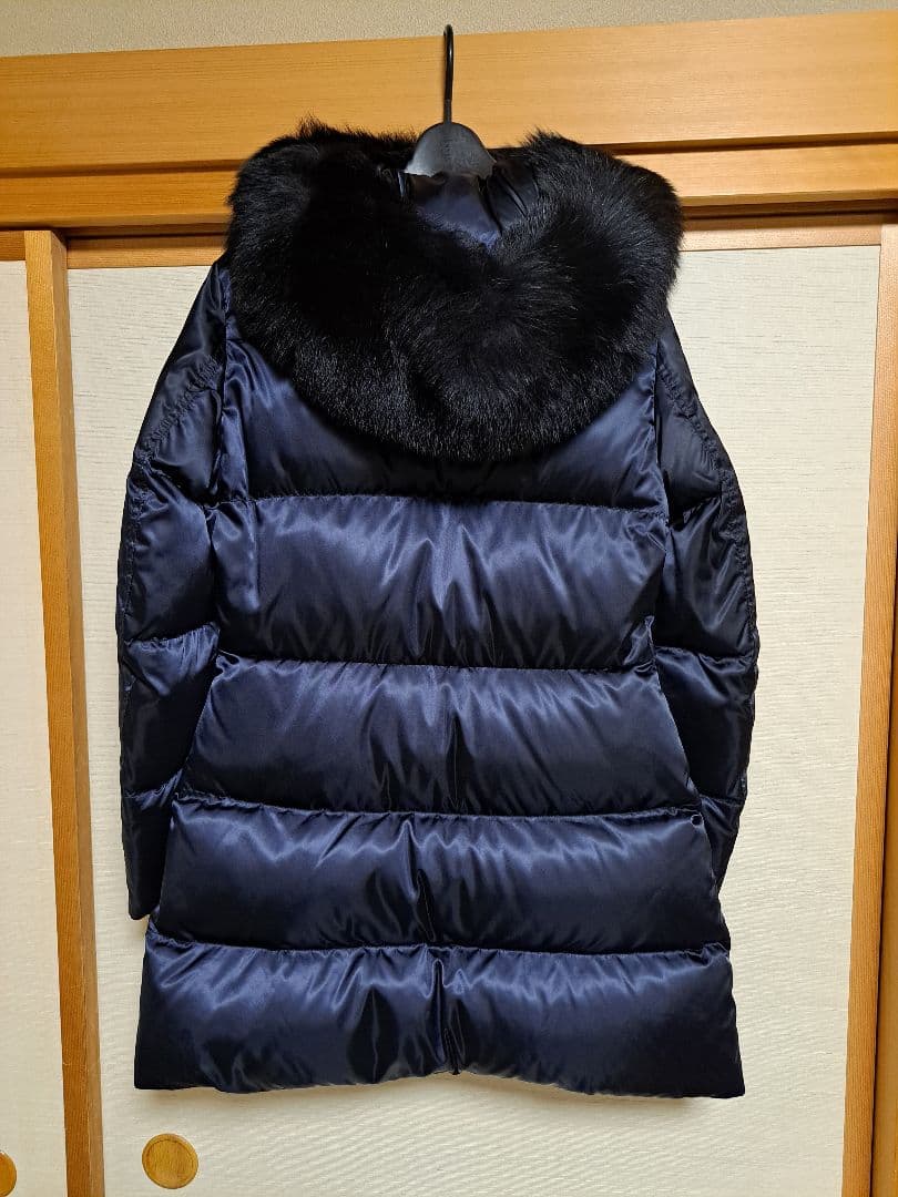 PRADA岡部あゆみさん着用プラダダウンコートフォックスfoxファー29z117