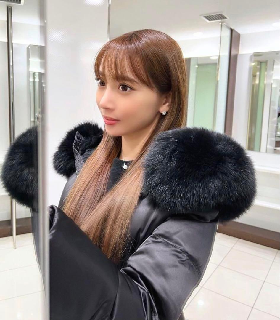 PRADA岡部あゆみさん着用プラダダウンコートフォックスfoxファー29z117