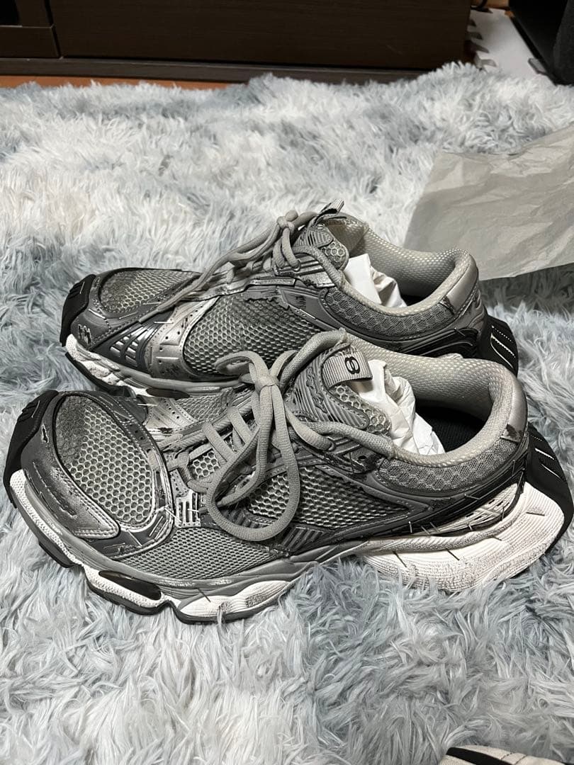 stapler スニーカー バレンシアガ