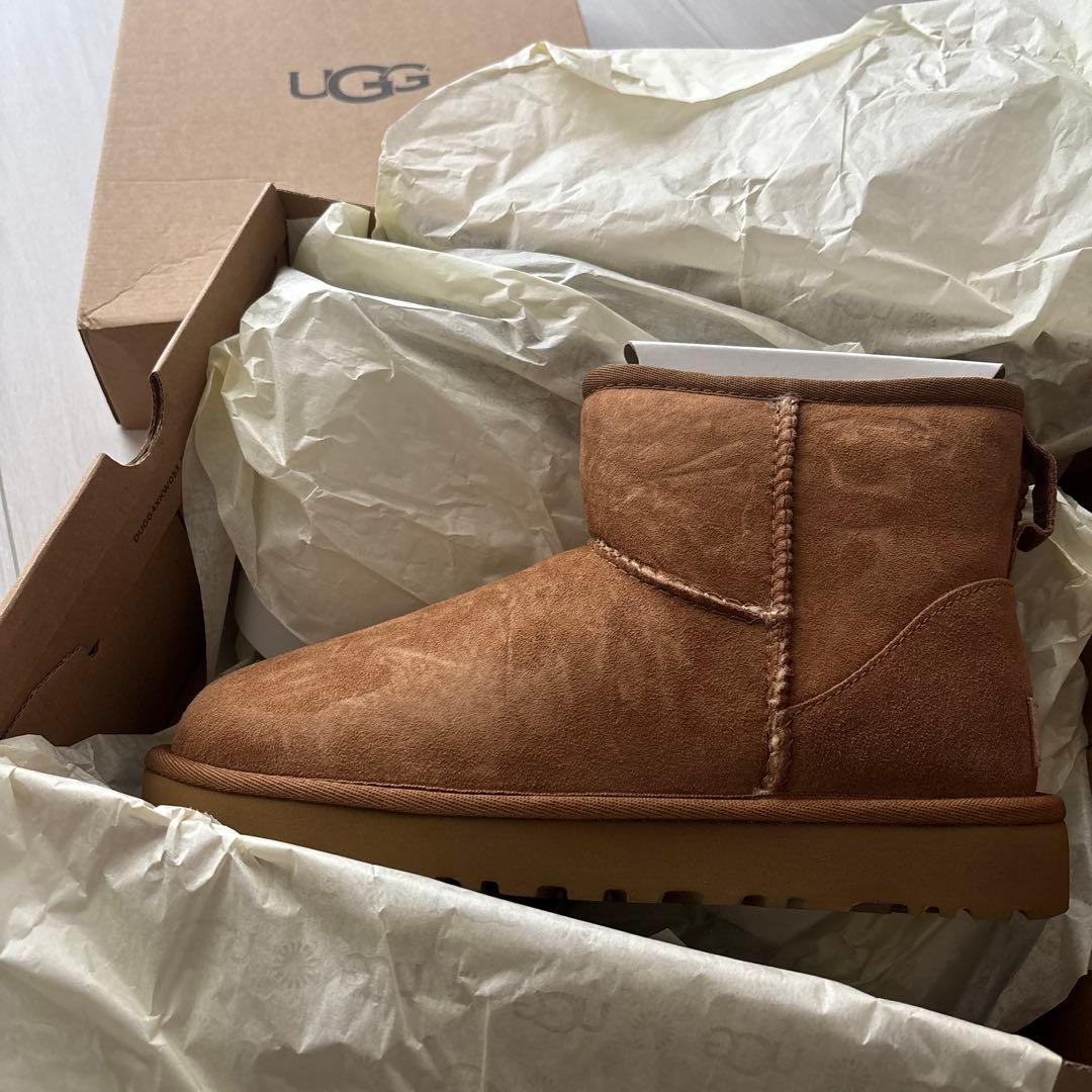 UGG W CLASSIC MINI II 7 チェスナット