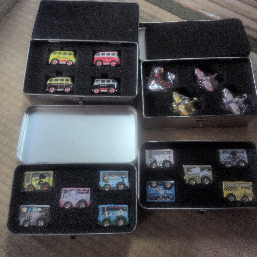 PEANUTSコレクション ミニカーセット　チョロＱ