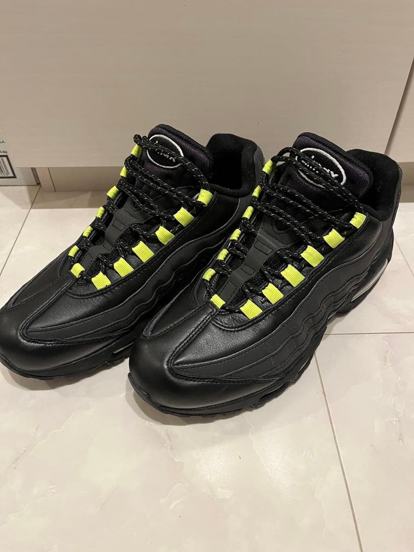 ナイキ　エアマックス95 ビッグバブル　原宿