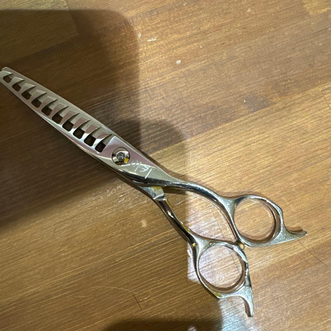 セニングシザー ハングル文字入り