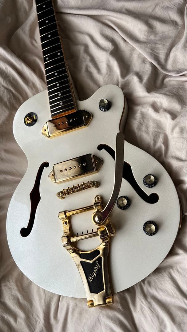 ギター Epiphone WILDKAT Epiphone Wildkat Koa with Bigsby - Natural | Sweetwater