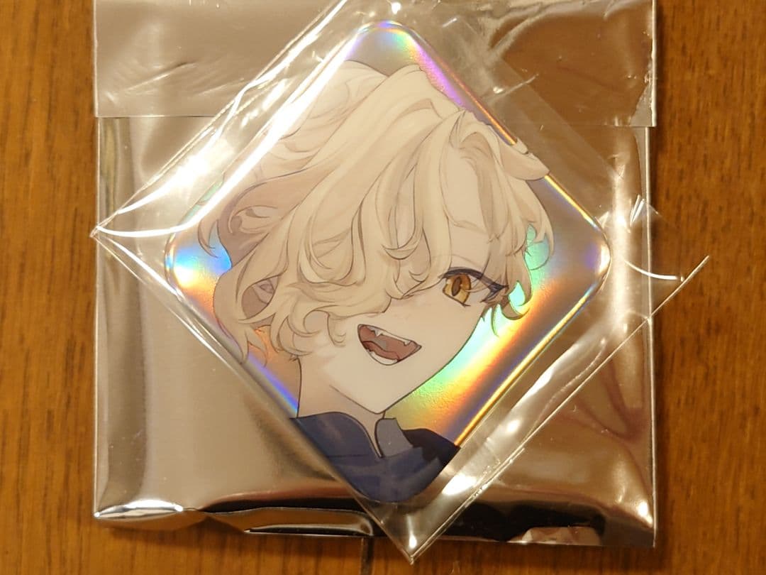 刀剣乱舞 大本丸博 スクエア缶バッジ 五虎退 - メルカリ