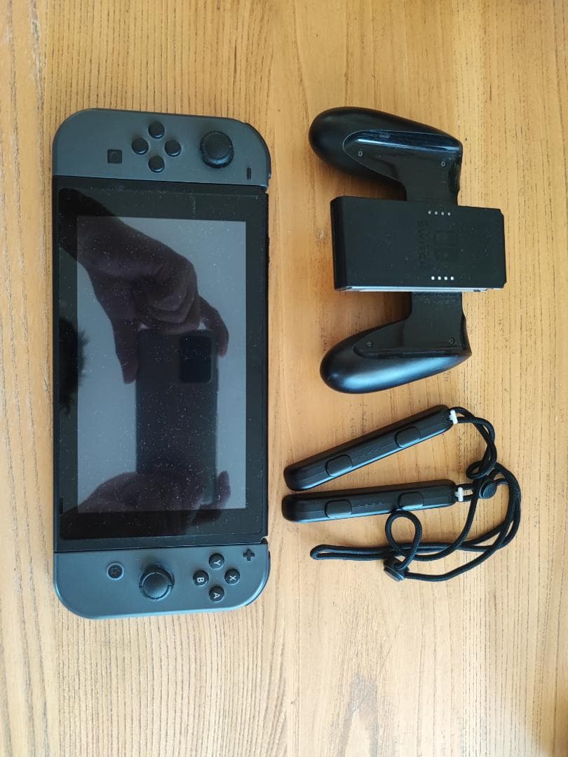 ニンテンドースイッチ 本体 グレー 箱なし 付属品有り - メルカリ