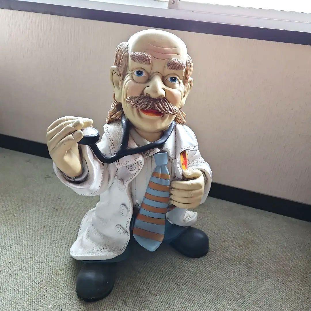 お医者さんの置物オブジェ