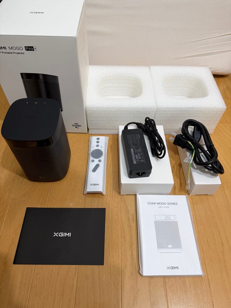 【値下げ可】XGIMI MOGO Pro + Refurbished MoGo 3 Pro Portable Projector | 1080p Streaming