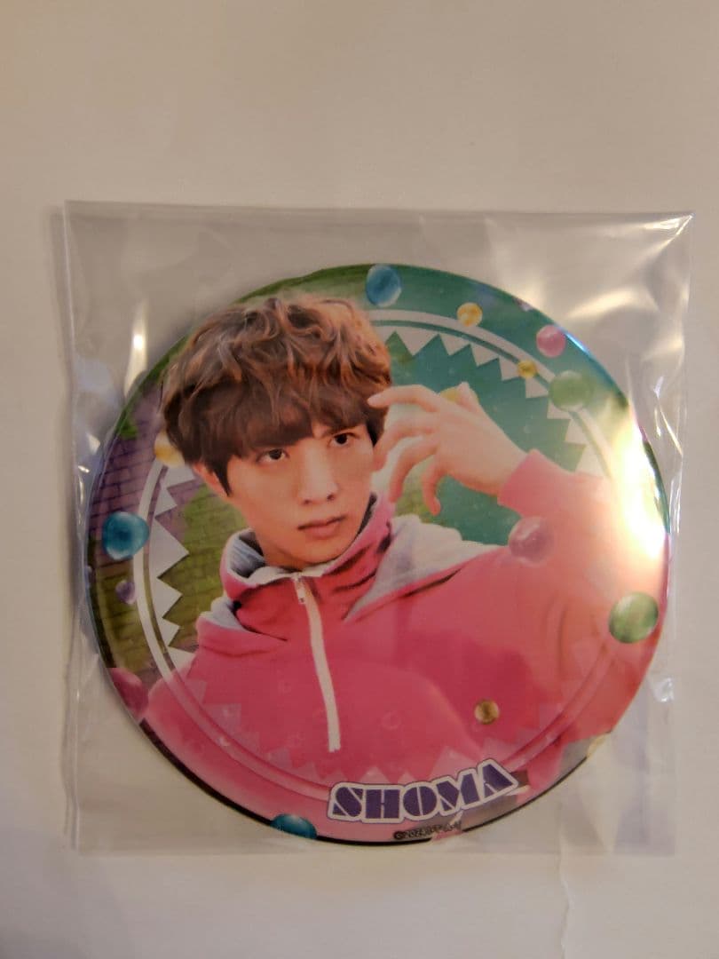 仮面ライダーガヴ 缶バッチ ショウマ - メルカリ