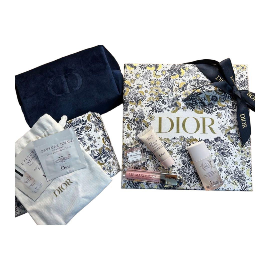 値下げ交渉お待ちしてます！コメント歓迎　ディオール ホリデー オファー