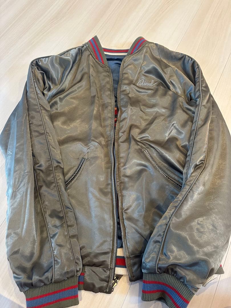 ディーゼル DIESEL リバーシブル スカジャン 刺繍 BTS BIGBANG