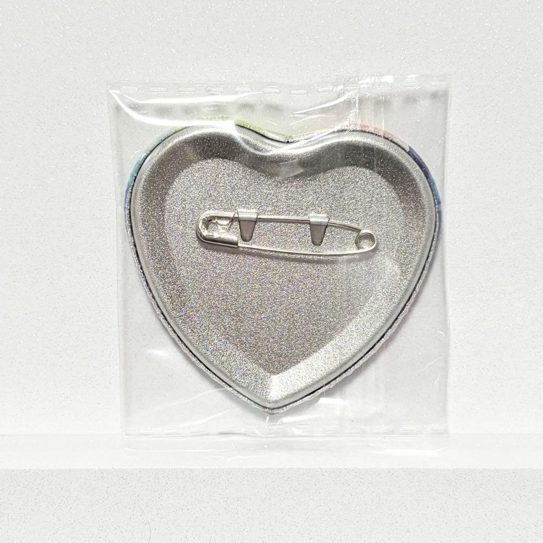 ディアヴォーカリスト エーダッシュ ラメ‪ハート缶バッジ - メルカリ‬