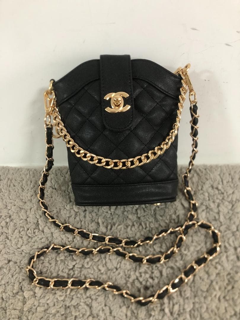 ノベルティ　VIP　ショルダーバッグ　2waysバッグ ブラック　おしゃれ