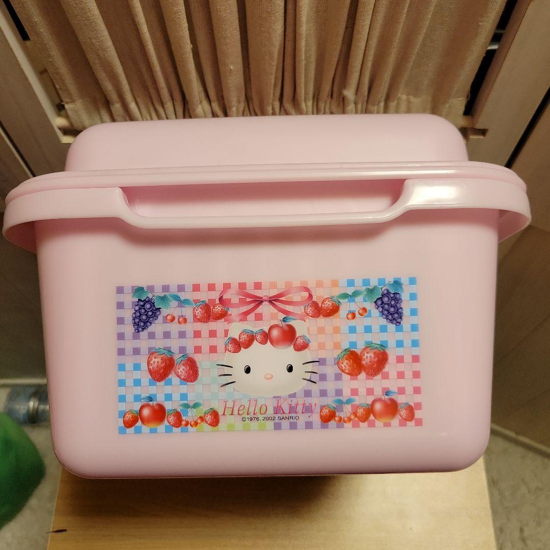 キティちゃんの水切りかごセット