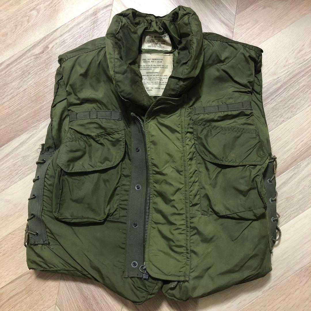 M69ボディアーマー　実物防弾ベスト　珍しい取説付き　美品