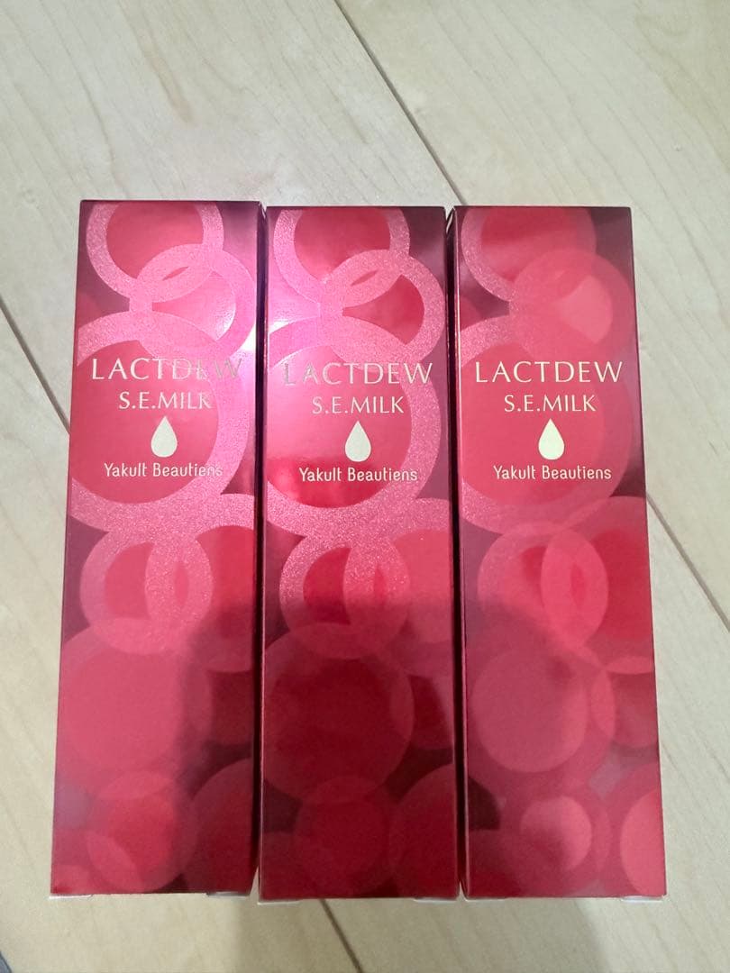 ヤクルト　ラクトデュウ　Ｓ．Ｅ．ミルクａ 3本