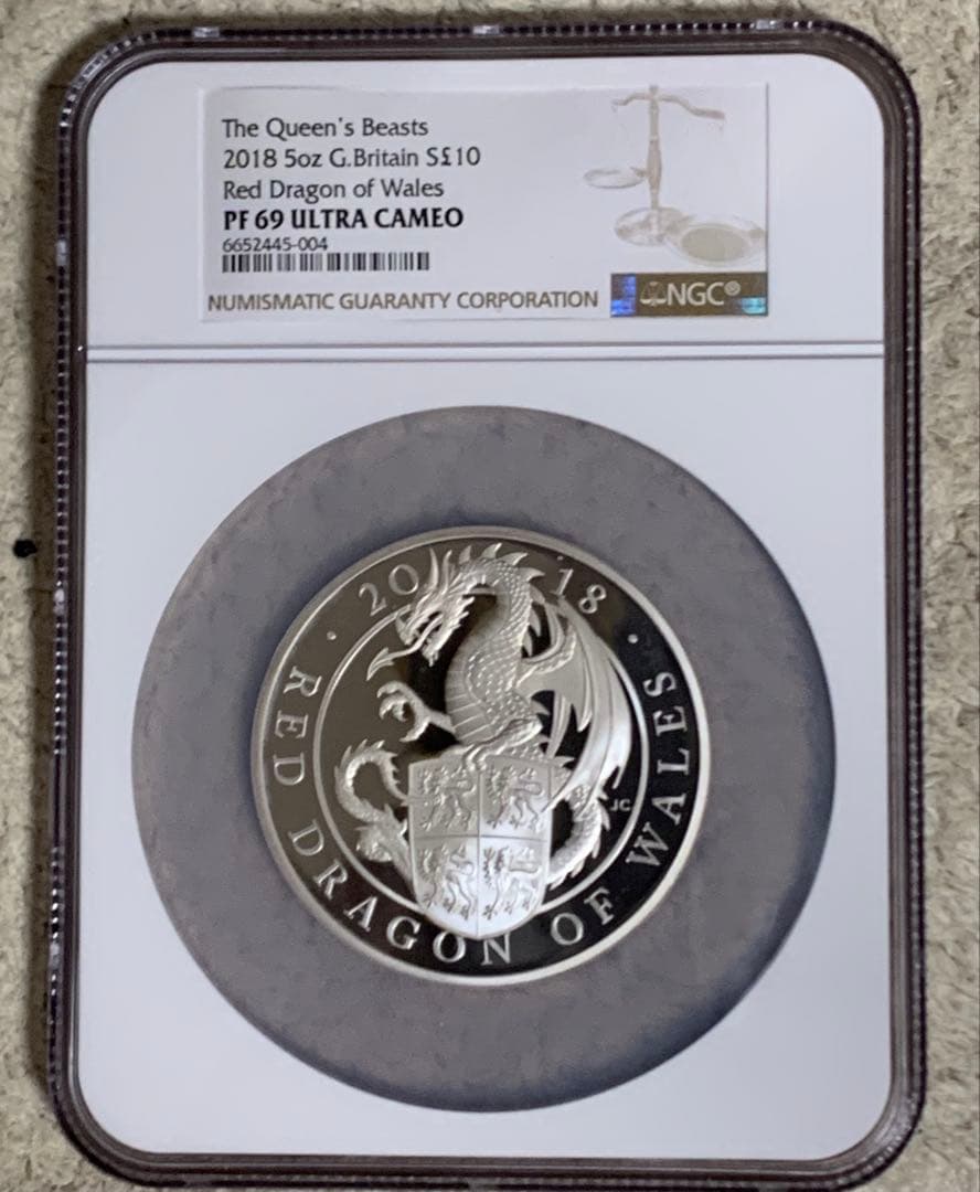 トップ人気❗️クィーンズビースト　レッドドラゴン5oz 銀貨