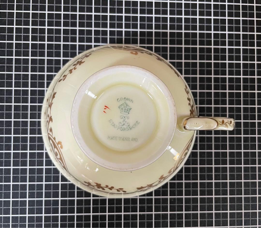 ⬇️《希少》　アンティーク　⭐︎ カップ&ソーサー ４点